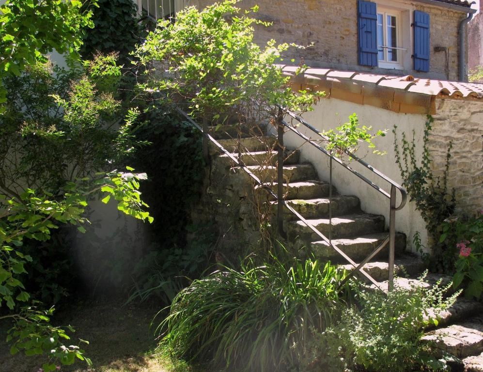 La Claverie Sainte-Radegonde-des-Noyers Экстерьер фото
